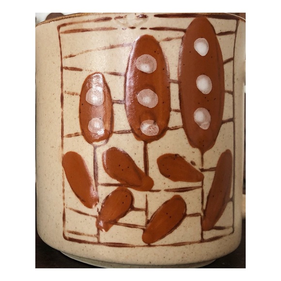 Vintage Boho Stoneware Mugs - Picture 10 of 10